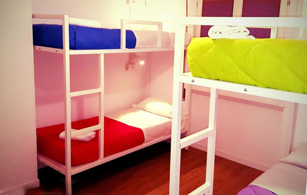 Lake Garda Hostel Salò Eksteriør bilde
