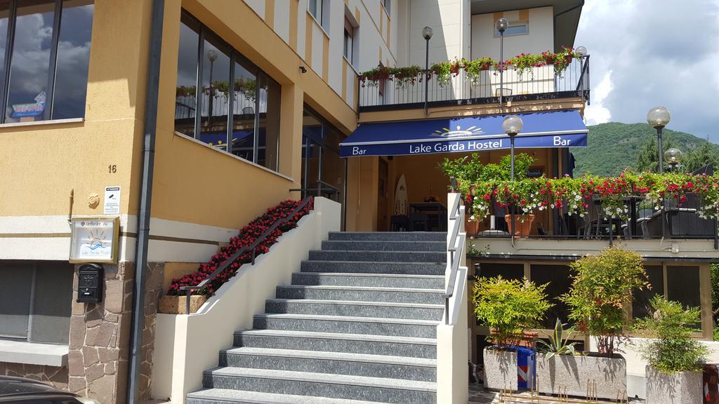 Lake Garda Hostel Salò Eksteriør bilde