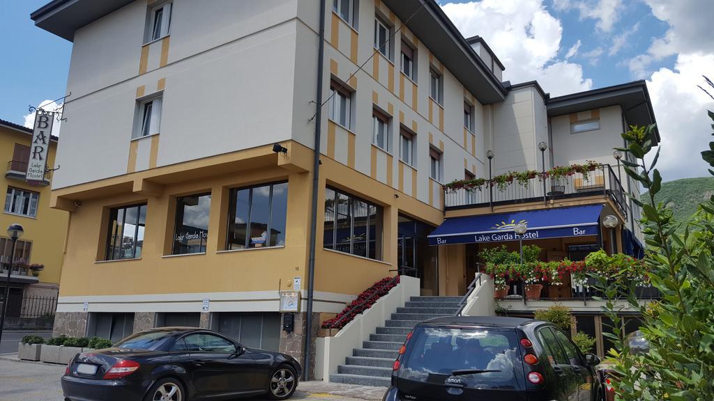 Lake Garda Hostel Salò Eksteriør bilde